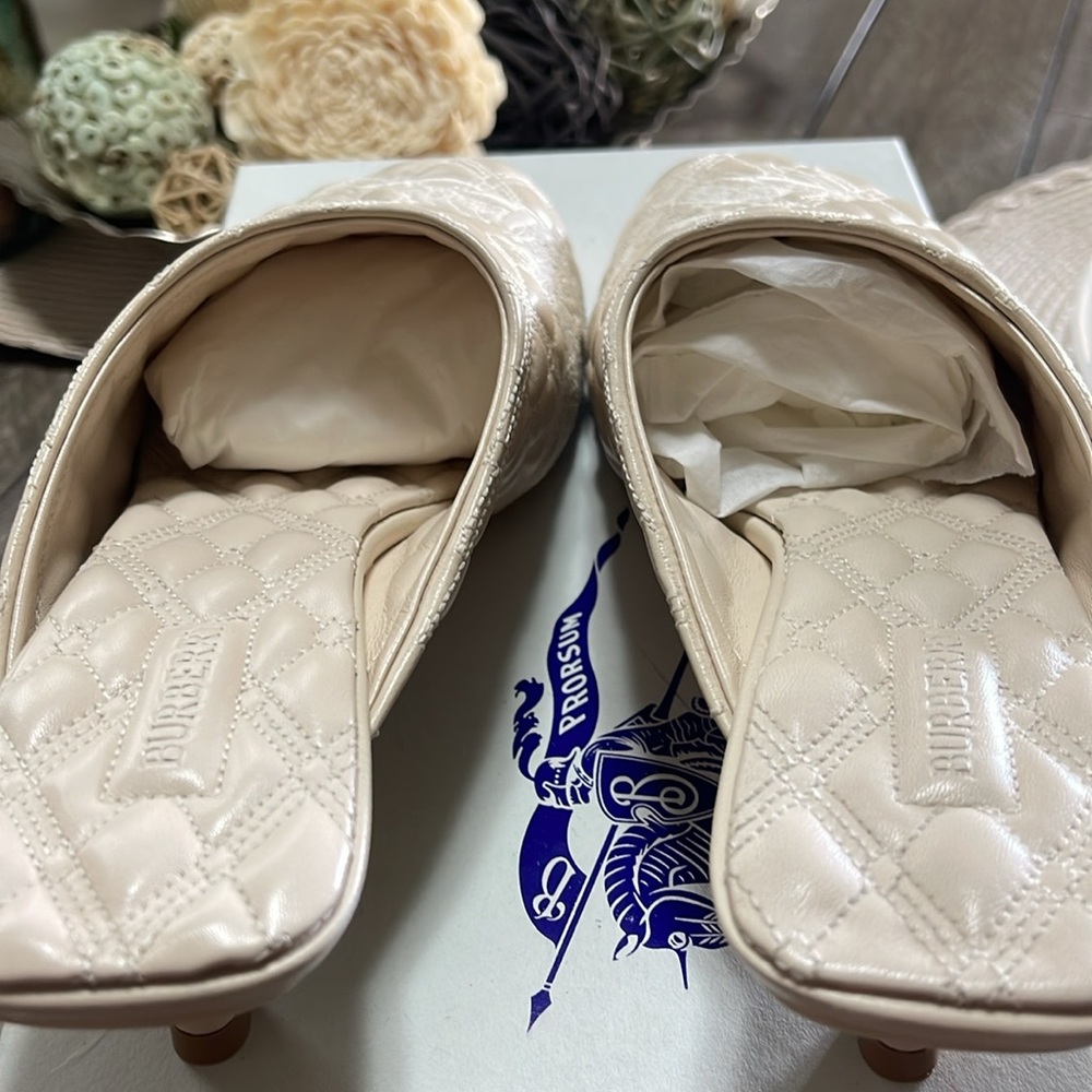 Burberry Leather Kitten Hill Baby Mules EKD Cream Soap - Picture 8 of 14